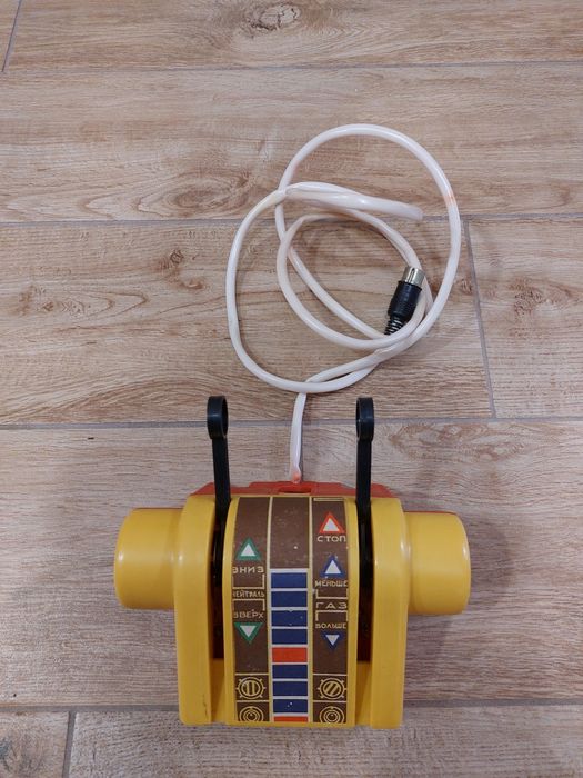 Руска електромеханична играчка - Самолет, СОЦ от 80-те години.