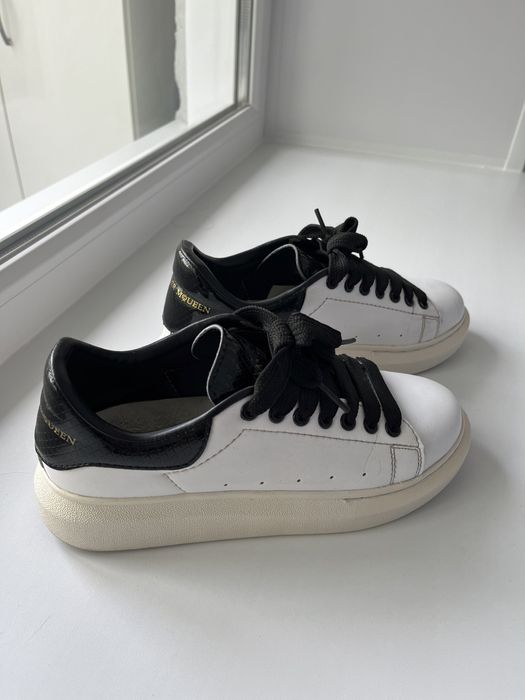 Кроссовки, кеды белые