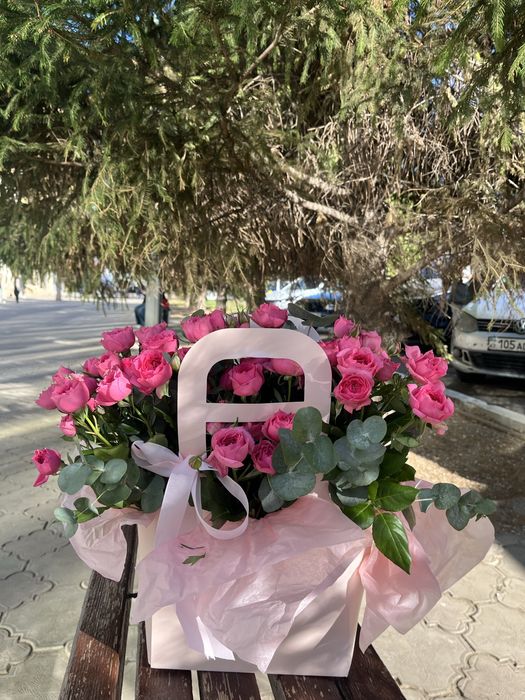 Свежие цветы продам