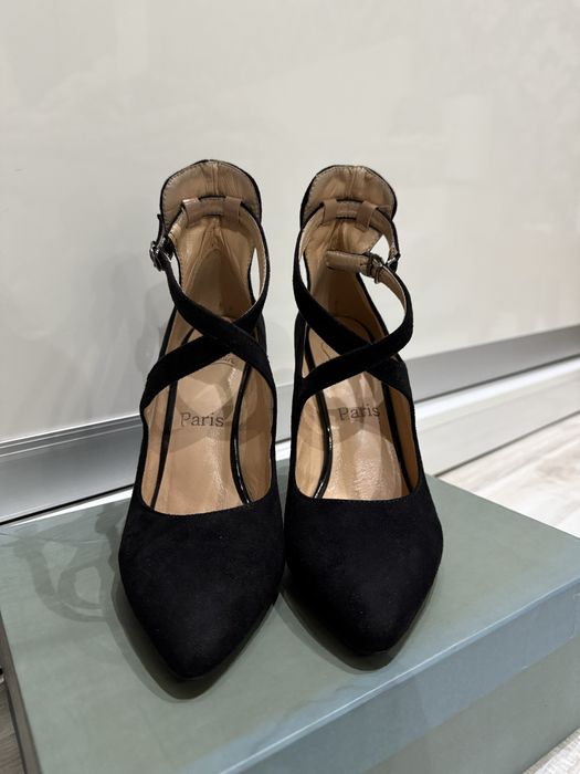 Обувь: осенние полусапожки, каблуки, туфли