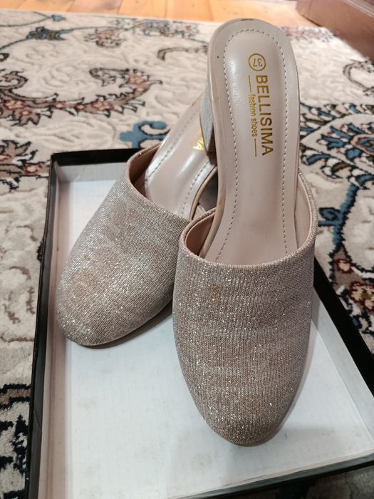 Обувь сотилади келишилган нархда