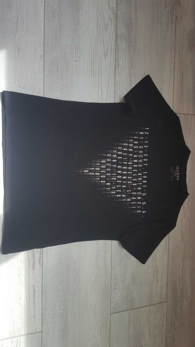 Мъжка черна тениска GUESS SLIM FIT размер S