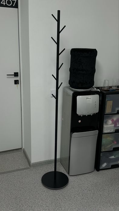 Вешалка дерево металическая