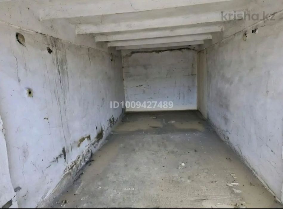 Продам гараж 18 кв.м., город Семей