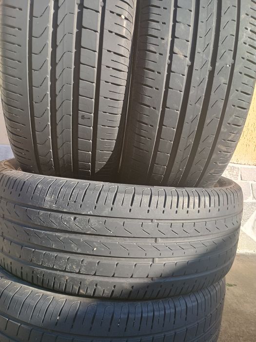 Vând anvelope de vara Pirelli scorpion 235/50R19 vară