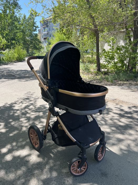 Продам детскую коляску