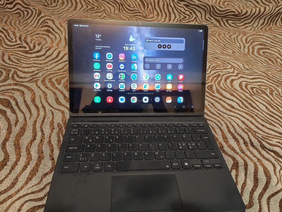 Tableta Samsung Galaxy Tab S9 FE + Plus 128 GB Full Box Tastura Originala