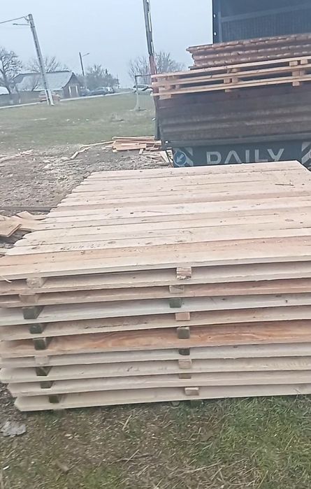 Vand cherestea de calitate direct de lq producator