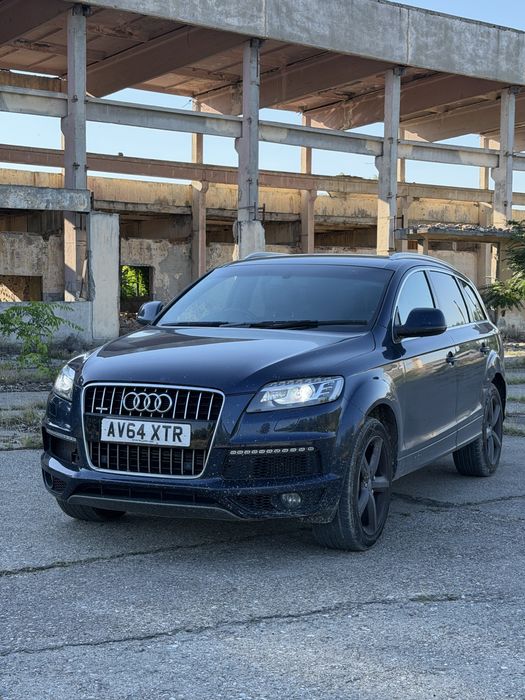 Audi Q7 2015 на ЧАСТИ | 3.0 TDI CRCA | S-line | 7 места | Черен таван