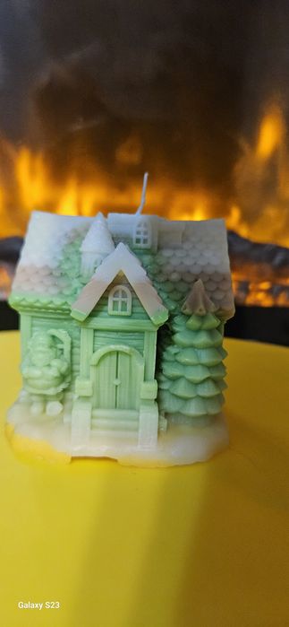 Lumânări parfumate pentru Crăciun