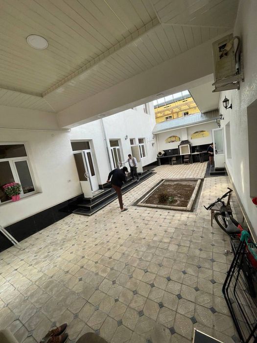 Toshkent shahrida 2 sotixli, 2 qavatli hovli sotiladi