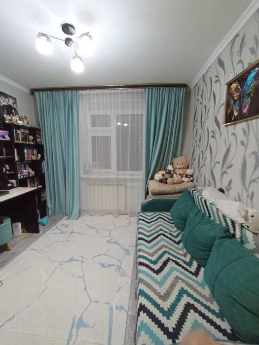 Продам 3комн кв 8мкр