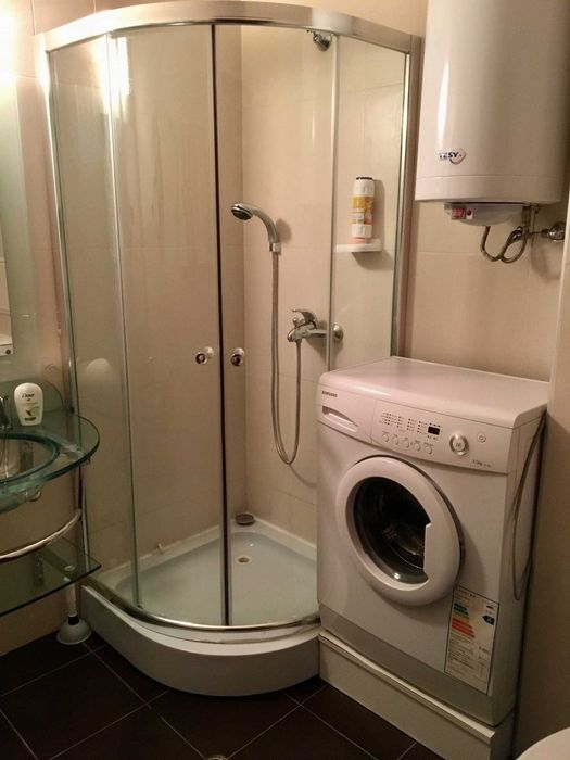 Дава се под наем Двустаен апартамент в Бургас, Зорница - 70 кв.м за 600 € - Снимка #2