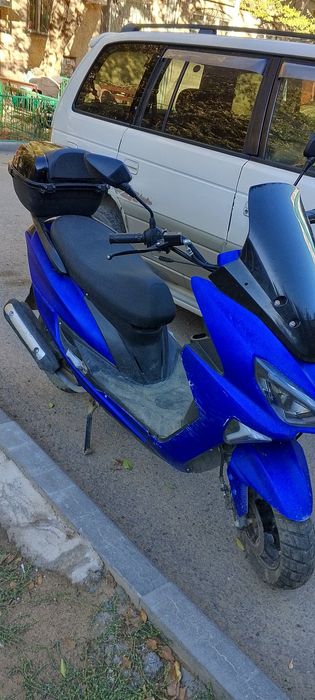 Продам мопед макси