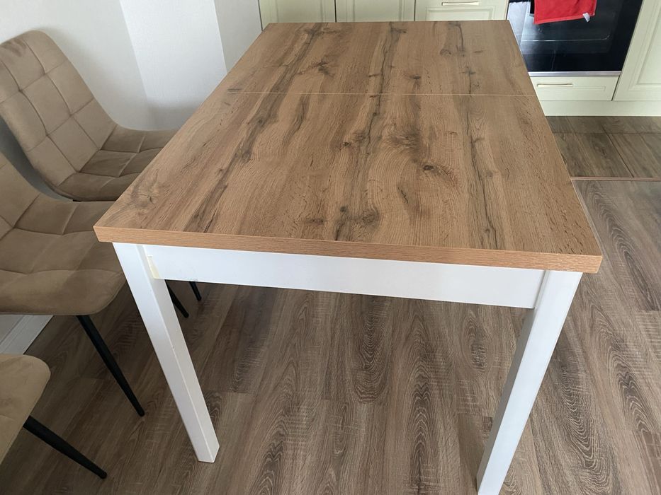 Стол кухонный / обеденный