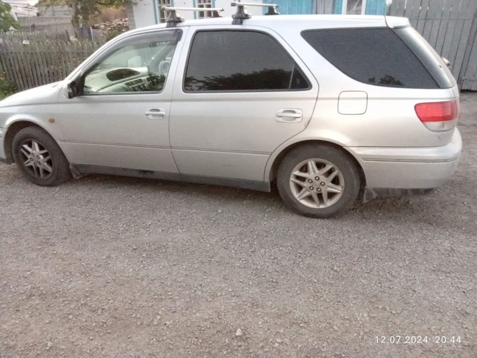 Продам тойота виста ардео.