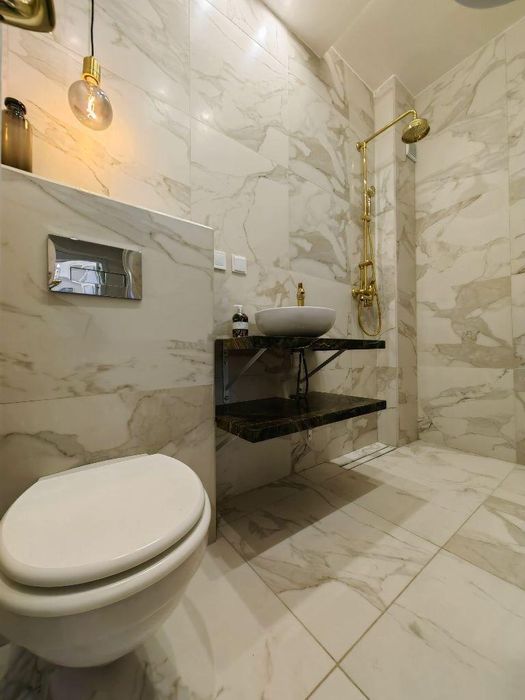 Дава се под наем Тристаен апартамент в София, Център - 75 кв.м за 1300 € - Снимка #7