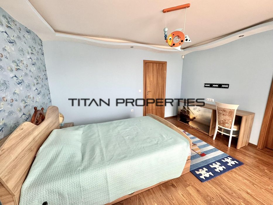 Продава се Къща в Бургас, Долно Езерово - 310 кв.м за 2033 €/кв.м - Снимка #3