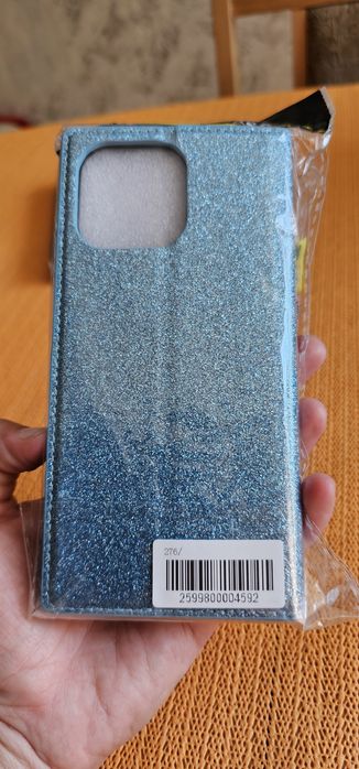 Продавам кейс за iPhone 14pro Max