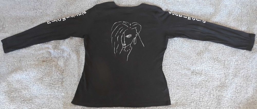 Суичър групи Lacrimoza