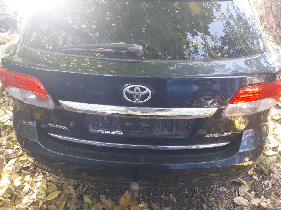 Оригинални стопове Тойота Авенсис T27 Комби/Toyota Avensis T27 Tourer 2012-2015г LED