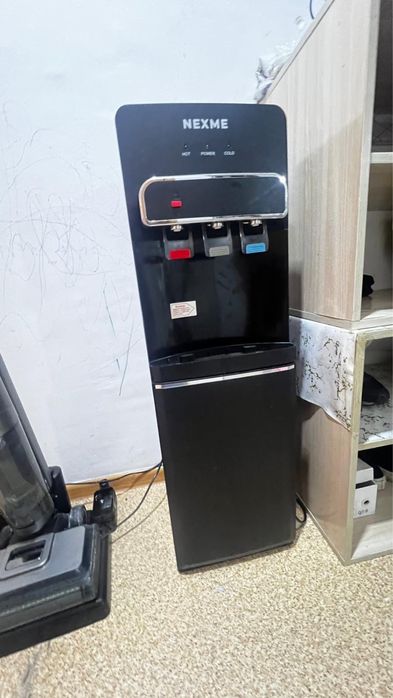 Срочно продам кулер для воды