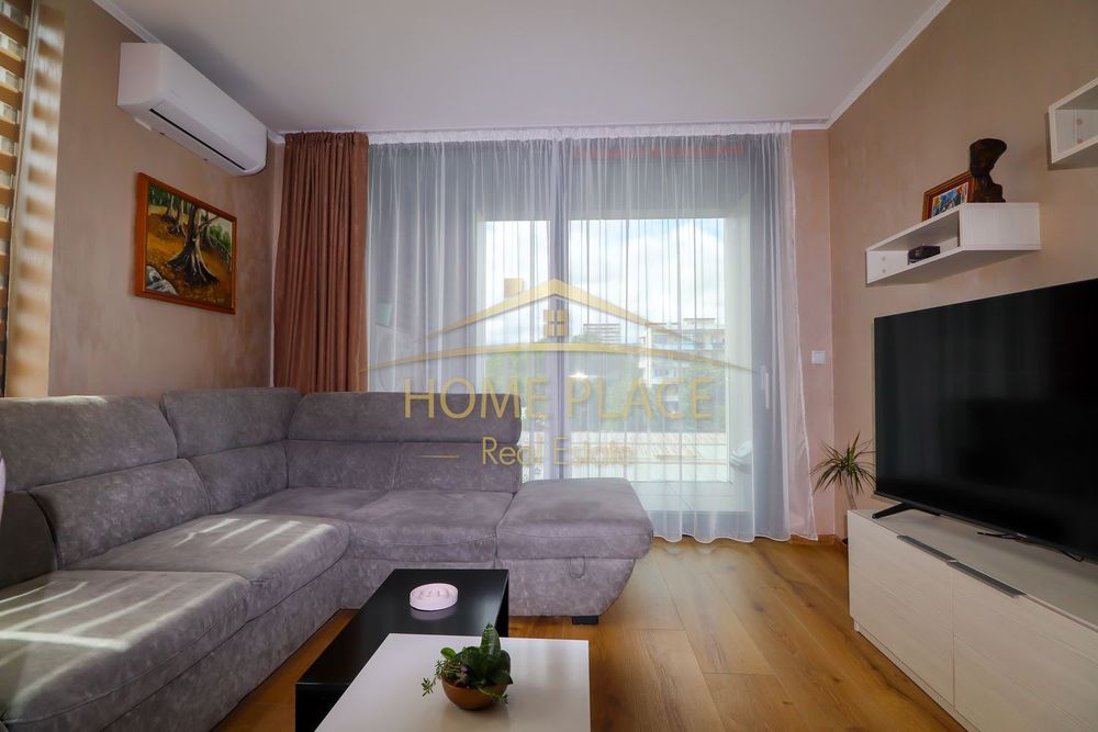 Дава се под наем Двустаен апартамент в Варна, Чайка - 65 кв.м за 698.19 € - Снимка #2