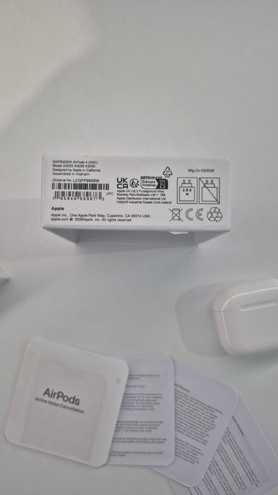 Airpods 4 Noi primite cadou