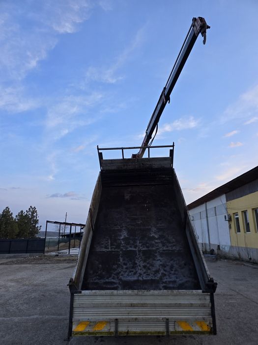 Iveco Tector Eurocargo macara