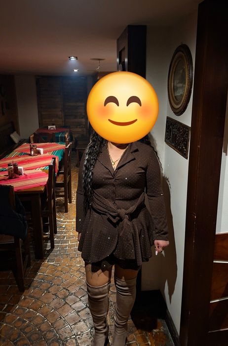Продавам официални рокли