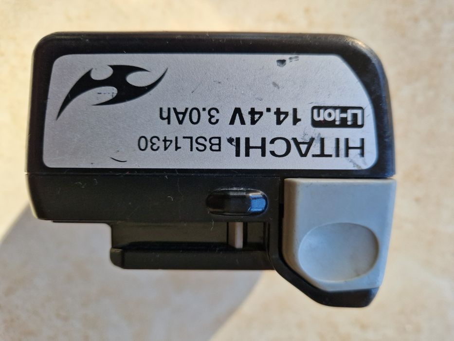 Hikoki UC YSL 3 , BSL 1430  - incarcator si acumulator