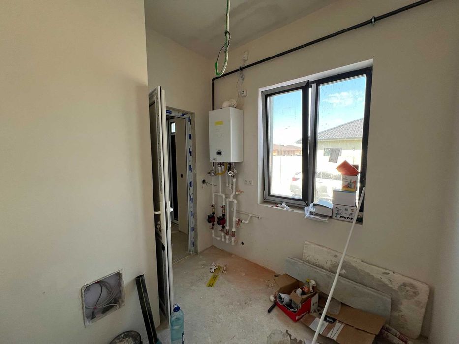 Spatiu comercial, zona semicentrala, Acs Alajos, 178 mp