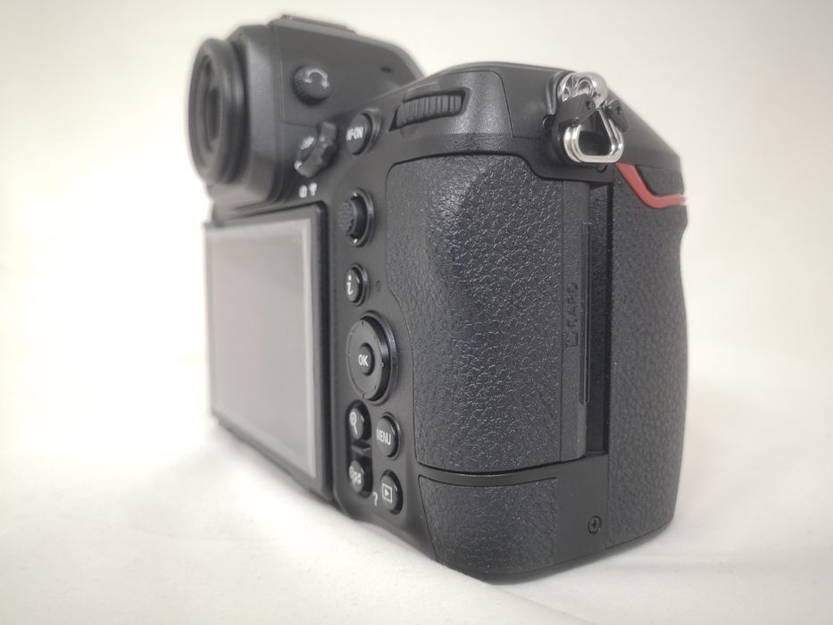 Nikon Z8 ТОП модела на Никон