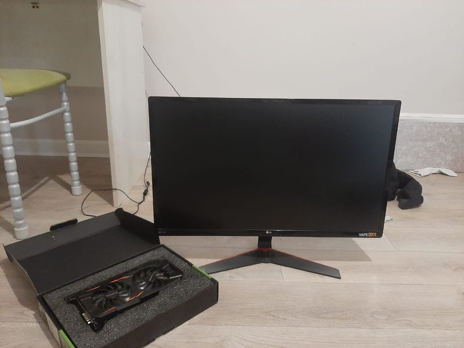 Фритюрница в хорошем состоянии