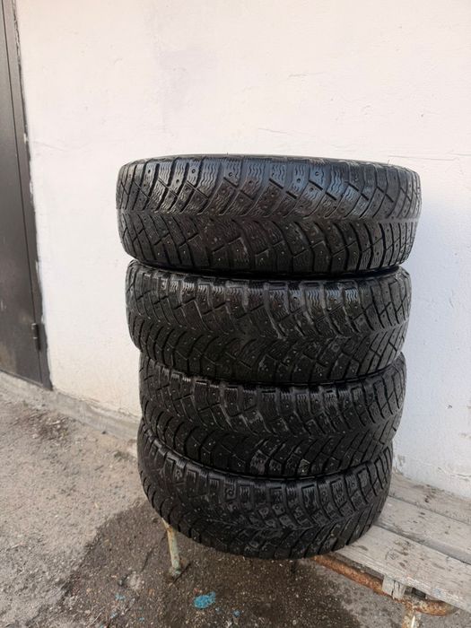 Продам шины на 15 Michelin