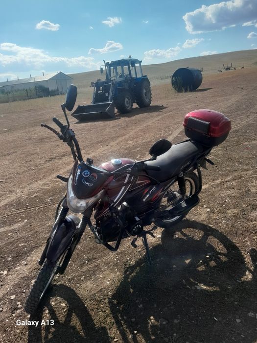 Продам мотоцикл альфа спарк 125 кубов.