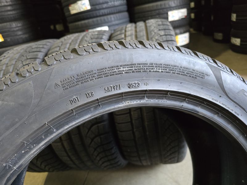 255/45/19 PIRELLI 4бр