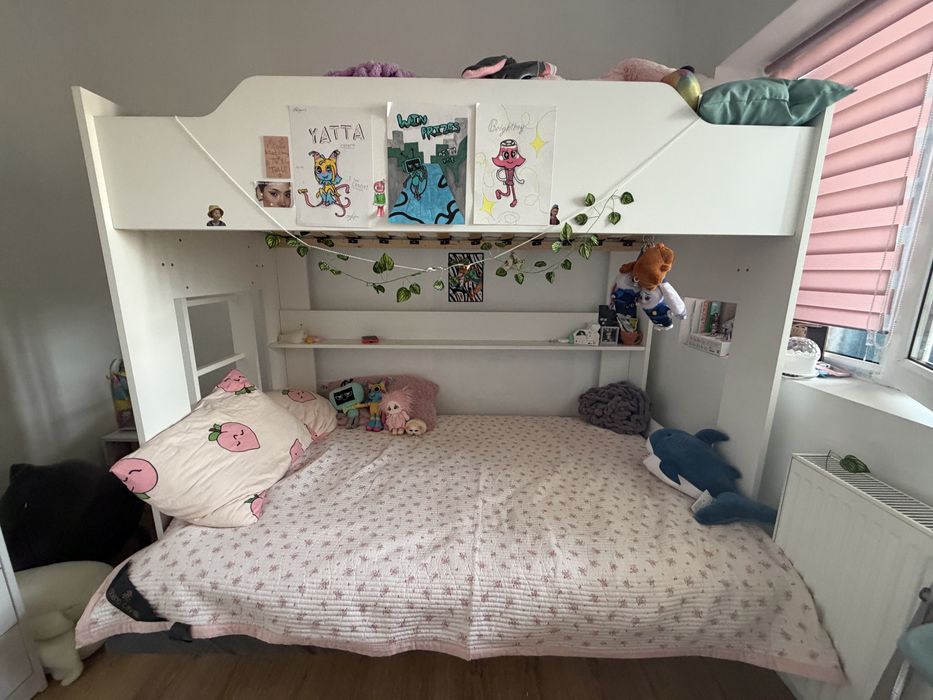 Двухъярусная кровать