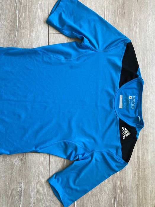 Адидас Adidas Techfit Compression Climalite мъжка тениска размер М