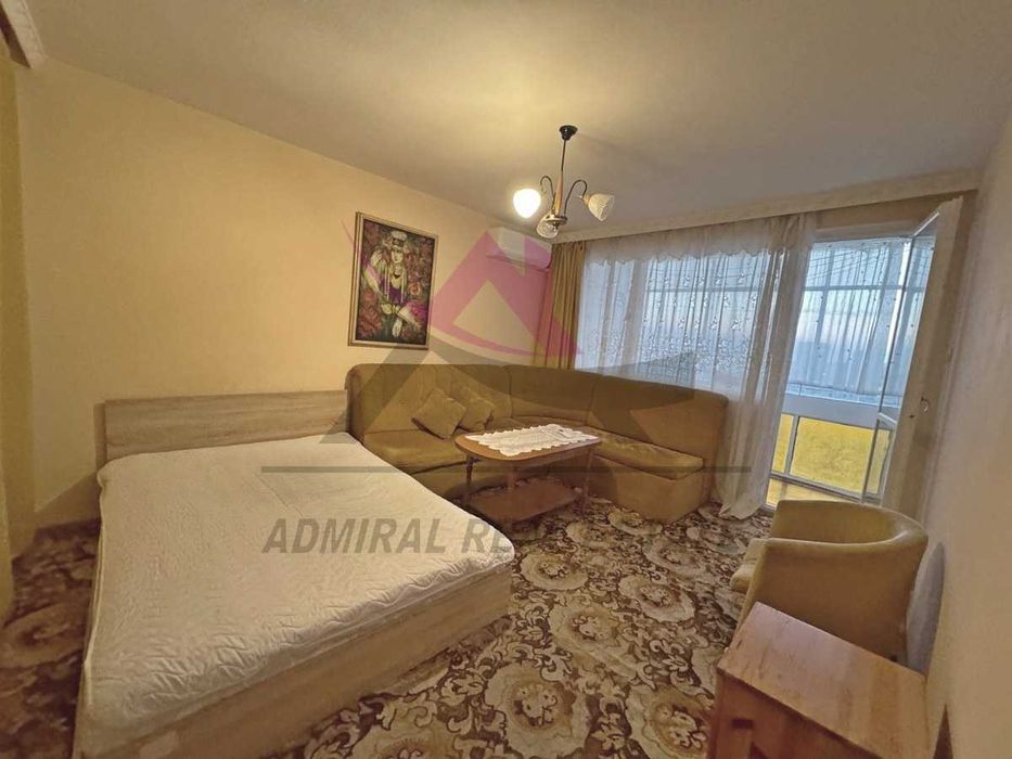 Дава се под наем Двустаен апартамент в Варна, Левски - 63 кв.м за 300 € - Снимка #2