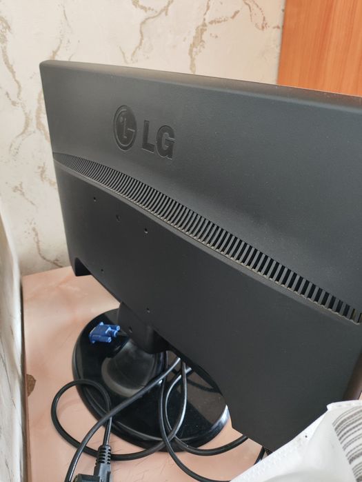 Монитор lg 1920×1080 фул хд 60 герц 21