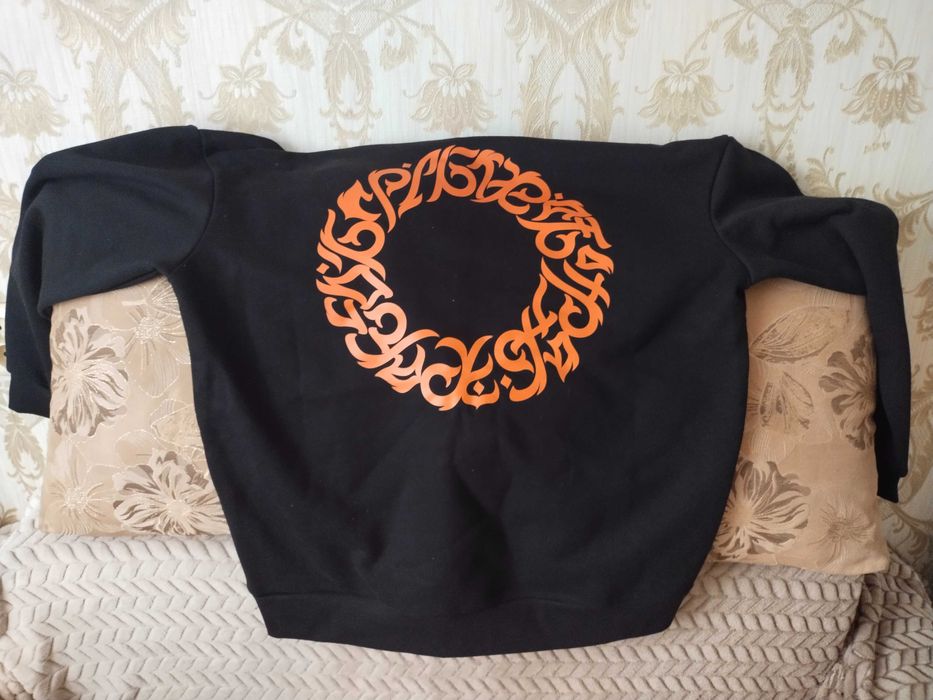 Продам толстовку