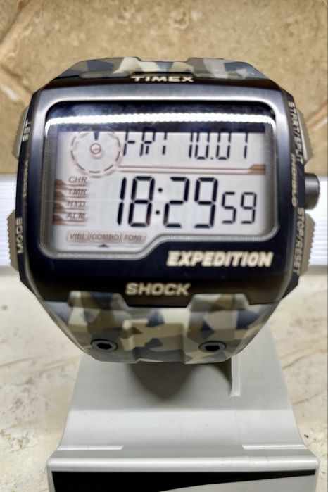 Vand ceas Timex expedition nou !!!