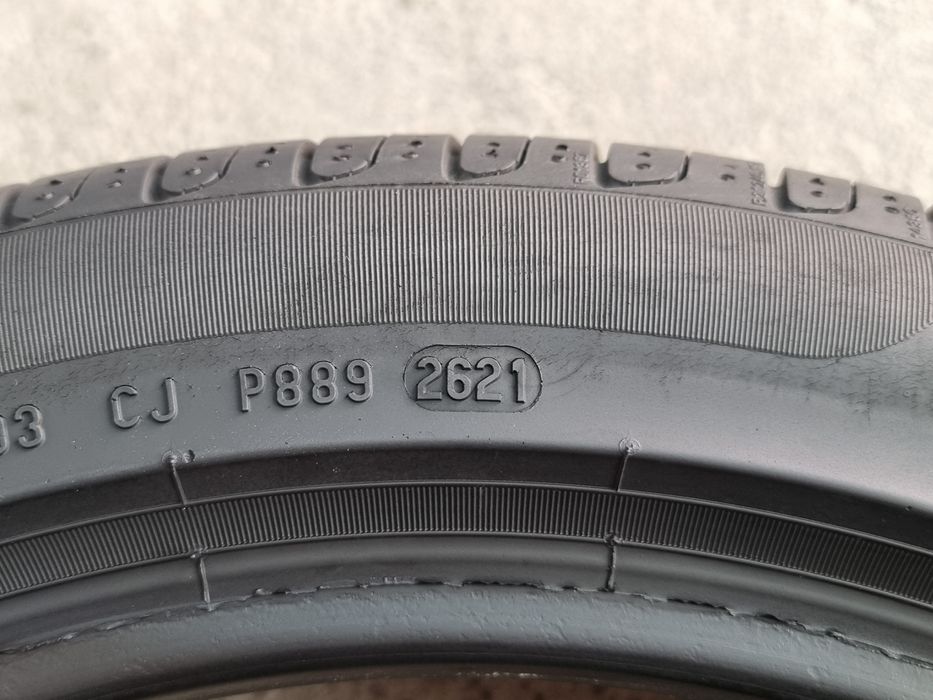 225/45/17 Pirelli 2Броя: 110€ 7.5мм