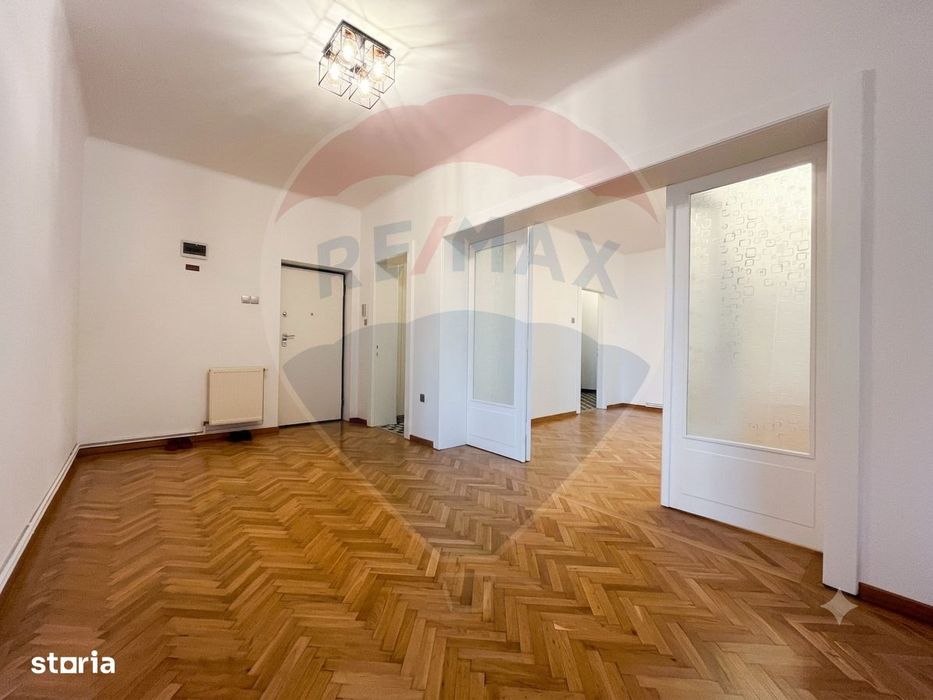 Apartament in centrul Brasovului de inchiriat.