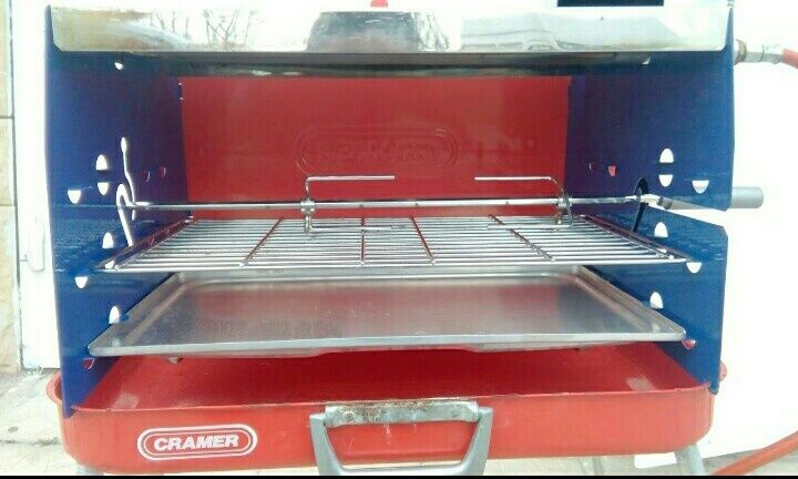 Газов грил згаваем за къмпинг ( скара )