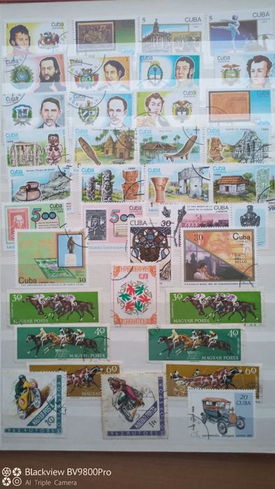 Албум с колекции от пощенски марки