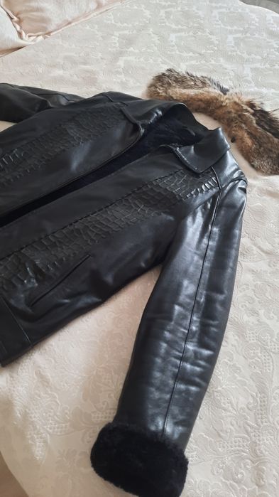 Кожаная куртка, зимняя, 54размер. Торг.