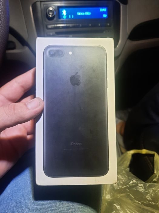 Iphone 7 plus qora yaxshi sastayenada