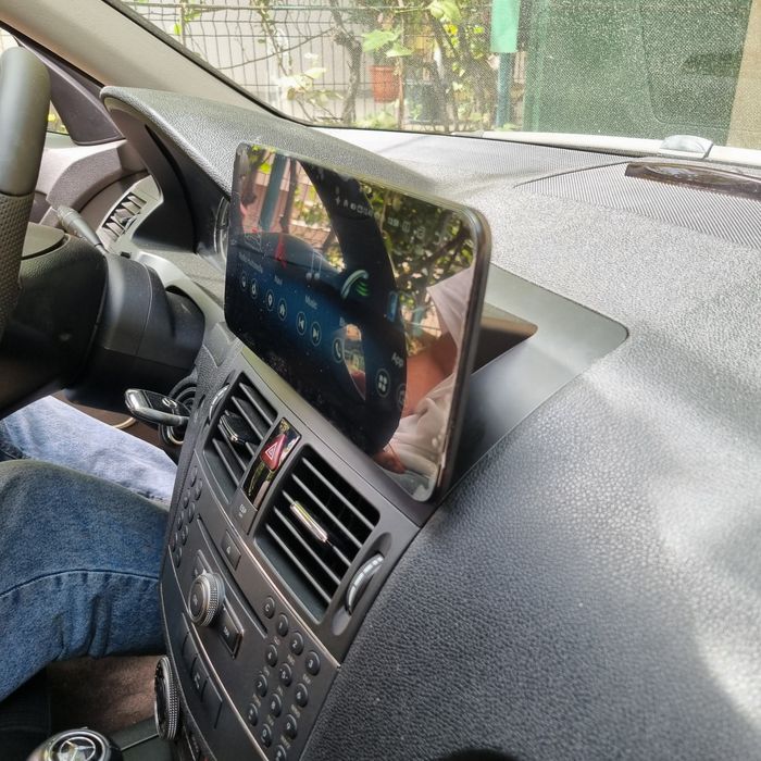 Navigatie android Mercedes C Class w204 facelift Carplay Waze YouTube